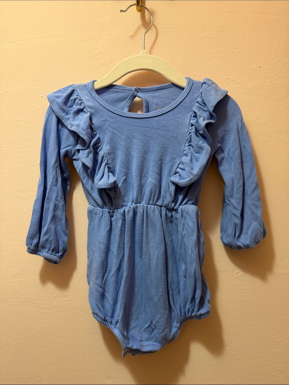Kyte Baby Blue Ruffle Long-Sleeve One-Piece 12-18